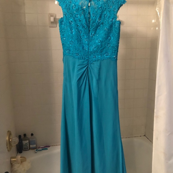 Cameron Blake JADE blue evening/MOB gown - Picture 6 of 12